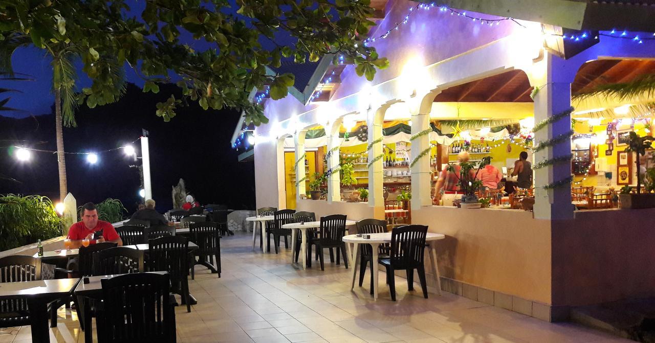 Sunset Bay Club All Inclusive Colihaut 外观 照片